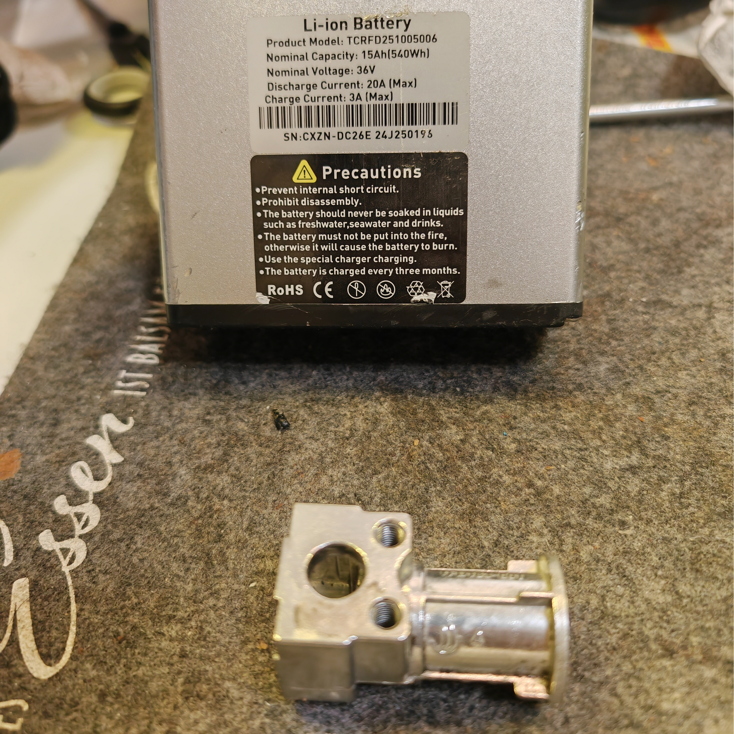 Z20 MAX ram batterilåskärna + nyckel